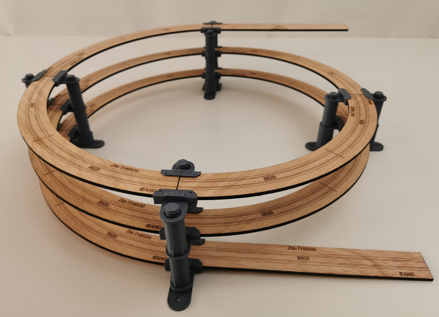 ZMH8520-C « Kurvenhorn »