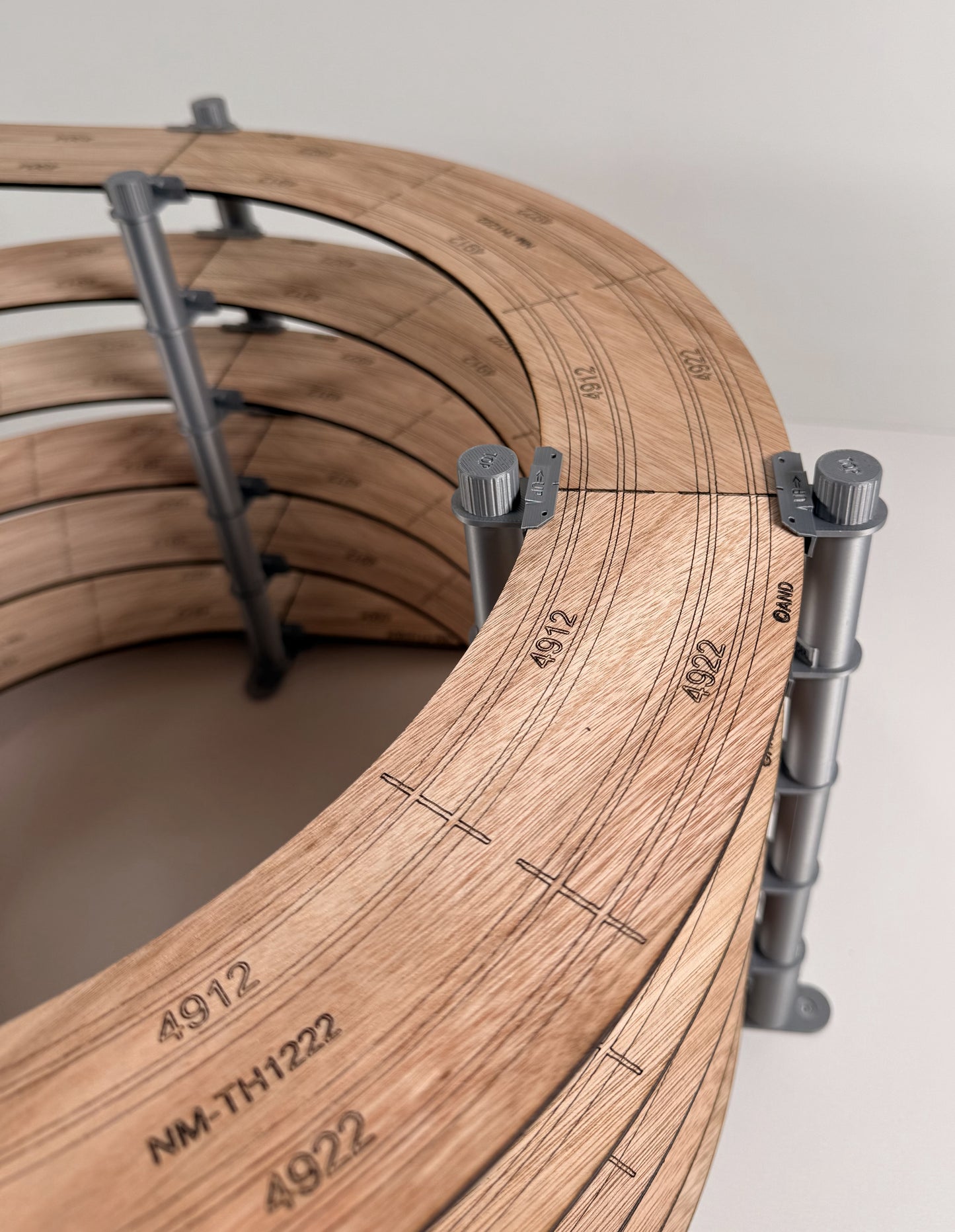 NMH1222-C "Doppelhorn"